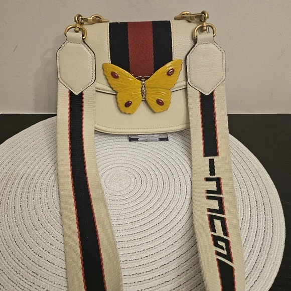 Gucci Butterfly Mini Shoulder Bag – Web Stripe, Cream Leather (Style 505383) - Picture 3 of 13